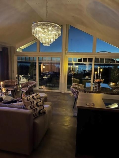 Ferienhaus Sea Point 5 Sterne Direkte Seelage Mit Eigenem Bootsteeg Naehe Spielcasino Jagdhaus Eiden 250 M *